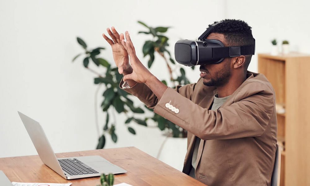 مشاوره و استراتژی کسب و کار HiT Land